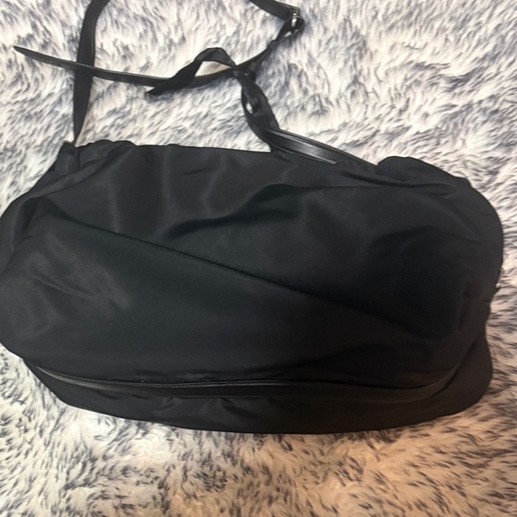 Alexander McQueen Black Nylon Duffel Bag - Picture 2 of 9